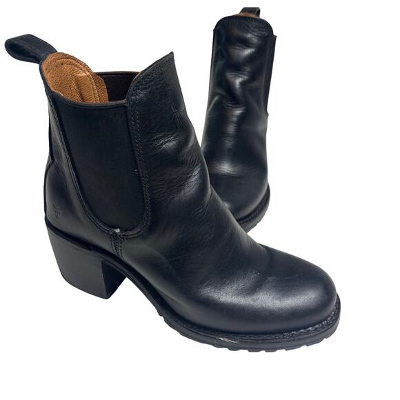 Frye Sabrina Black Leather Heeled Chelsea Boot Pull On - Picture 2 of 10